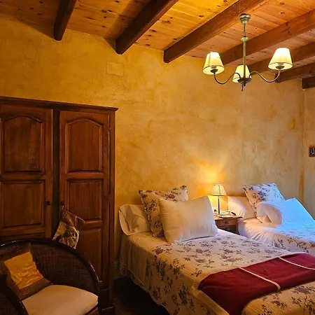 Beautiful Alamedas - Una Casa Rural Con Una Historia Unica Castronuno Buitenkant foto