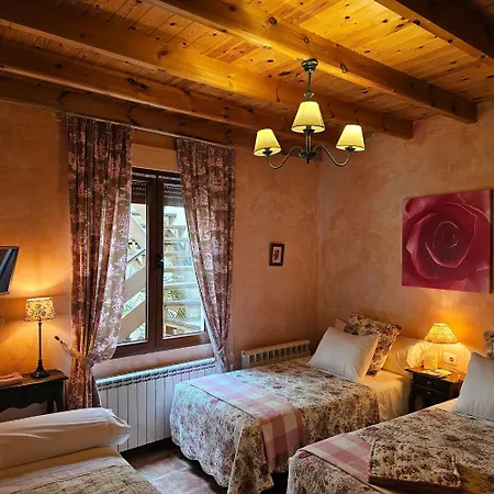 Beautiful Alamedas - Una Casa Rural Con Una Historia Unica Castronuno Buitenkant foto